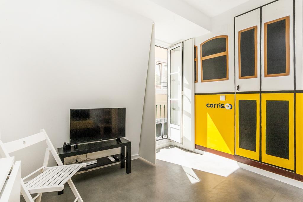 The Love Tram Apartment Lisbon Exterior photo